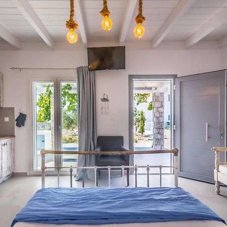 Kristen'S Studio & Apartments 아다마스 외부 사진