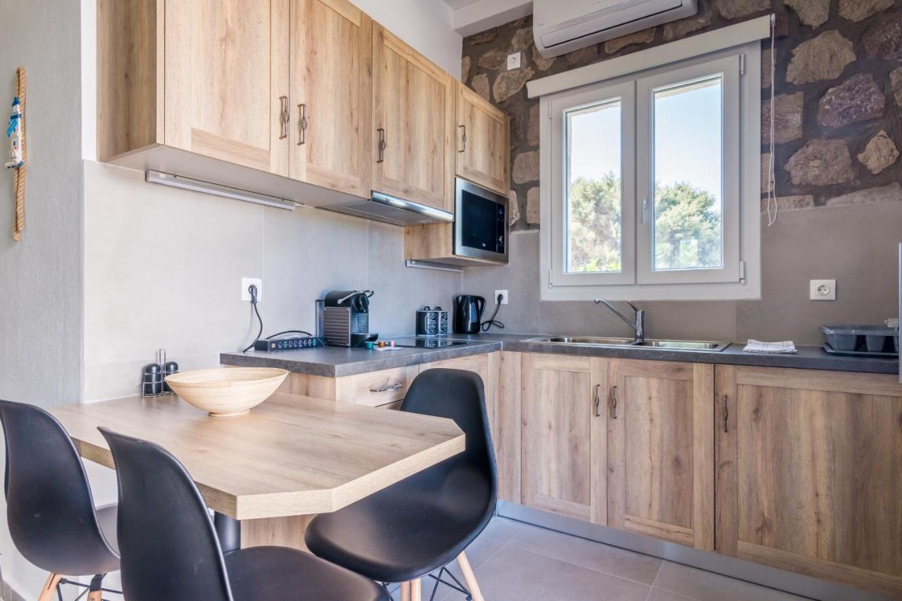 Kristen'S Studio & Apartments 아다마스 외부 사진